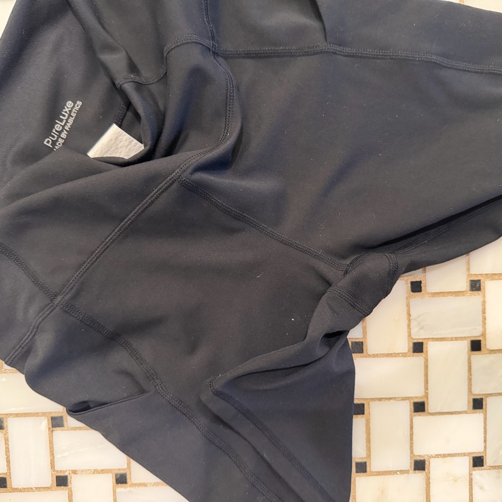 Fabletics PureLuxe Black High-Waist Women’s Active Shorts - Picture 3 of 3